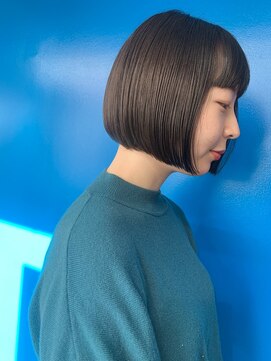 キコエル 三軒茶屋(kikoeru) 柔らかグレージュワイドバング小顔ボブ【三軒茶屋/池尻大橋】