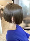 刈り上げショートボブ