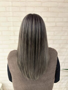 ビス ヘア アンド ビューティー 西新井店(Vis Hair&Beauty) 透け感♪赤みオフ◎透明感カラー×髪質改善グレージュ