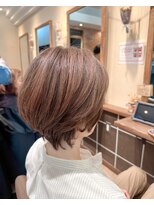 ジャミン 長嶺店(Jammin.)&nbsp;ツヤツヤブラウンカラー×大人ショート  似合わせカット