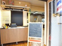 バーバー ショップ スヌーズ(Barber Shop Snooze)の雰囲気（どの年齢層のお客様も快適に過ごせる空間です！）