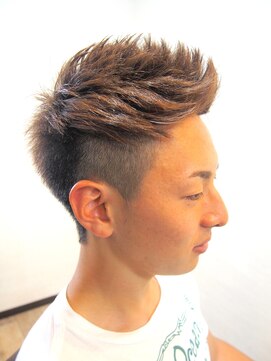 ヘアースペースシャルム (HAIR SPACE Charme) 【Charme】　ツーブロ×束感モヒカン！