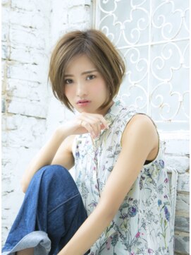 ロンド レグリーズ 立川(Lond leglise) 【山方 直也】大人かわいい×ひし形シルエットショートボブ