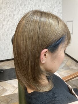 サロンパルヨン ヘアーアンドネイル(SALON paljon Hair&Nail) ミルキーベージュ＆サイドブルー