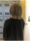 ミントベージュ外ハネスタイル