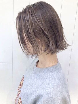 アイティーバイアルバム 八王子店(IT by ALBUM) ハイライト_くびれミディイヤリングカラー_ba327961