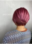 前髪なしショート ダスティーピンク 派手髪 ショートボブ wカラ