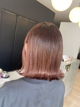 エン(eNN) 外はねボブ暖色カラー/レッドブラウン