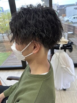 フェリア サウスガーデン(felia southgarden) 刈り上げ×ツイストスパイラルパーマ