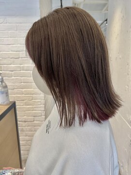 エイト 福岡天神店(EIGHT fukuoka) ベージュ／ピンク