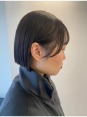暗髪×タイトボブ