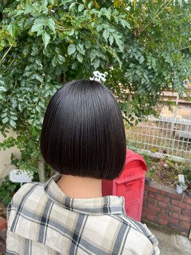 ナナホシ(NANAHOSI) 前下がりボブ