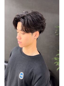 ブレイズ(BLAZE) パーマから1ヶ月後でもこのぐらい残るスタイル