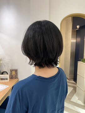 ロンドアベニール 北千住(Lond avenir) ウェーブミディアムメルティカラー×ブリーチなしボブ韓国北千住