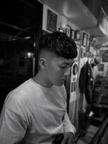 カムレイドフォーライフ(COMRADE 4 LIFE)&nbsp;ピンパーマ　クロップ　スキンフェード　担当松尾