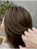 レイヤーカットハイライトブリーチ白髪ぼかし