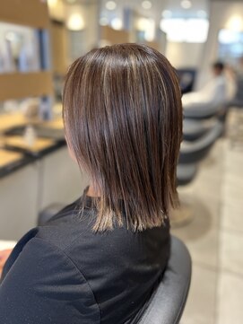 アース オーセンティック 越谷レイクタウン店(EARTH Authentic) 地毛ハイライト