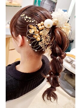 ヘッドスパ専門店byコーラル美容室 編みおろし