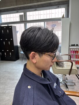 フォンド 津田沼(fond.) MEN’S HAIR/サーフカール/刈り上げセンターパート/津田沼