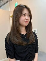 アトレ 梅田店(attrait)&nbsp;セミロングのツヤ感ブラウンカラー×毛先の整ったカット