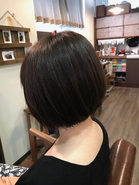 ケアルタイム(Curel time) 艶髪美シルエットボブ