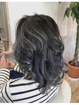 カナロア(KANALOA) KANALOA☆外国人風ホワイトハイライト