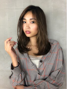 ロゼラヴィ(rosee Ravie) セミロング