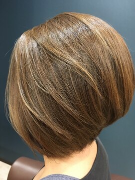 ヘアサロンアンドヘアメイクディー(hair salon hair make D) 仙台D　大人ショートボブ×ナチュラルボブ 重軽ｓｔｙｌｅ仕上げ