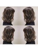 グレージュ×グラデーション