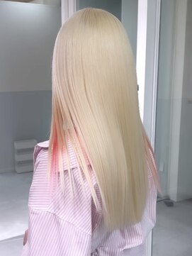 プネル(punel) ブロンド×オレンジ　ケアブリーチ　原宿　久保山