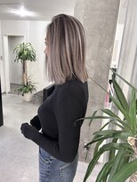 キング 枚方店(K!ng)&nbsp;【枚方、高槻、梅田】ホワイトハイライト