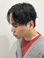 ヒュイル バイ ニアウ(Hwyl by Niau) メンズマッシュパーマ波巻きスパイラルパーマニュアンスパーマ