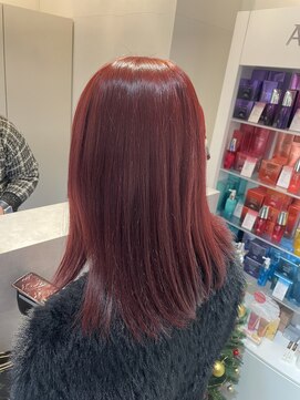 アヴァンスアンス 広島袋町店(AVANCE.ens) ワインレッドカラー