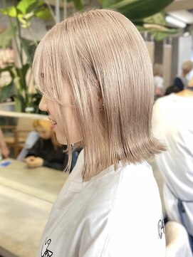 サンクマーケット 渋谷(cinq MARKET) 渋谷ブリーチカラータッセルボブ顔周りレイヤー切りっぱなしボブ