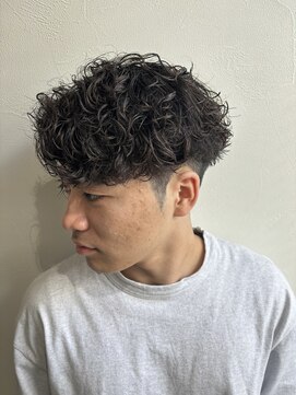 波巻きスパイラルマッシュツーブロックメンズツイスパ