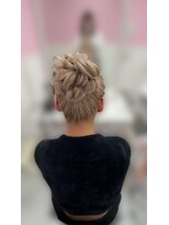ホワイト 栄駅店(White)&nbsp;アップへあ