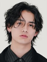 フィフス(fifth)&nbsp;原宿メンズパーマサーフカール波巻きパーマセンターパートウルフ