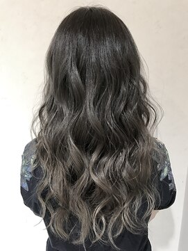 フェリア 渋谷(Feria) 【filo by Feria 渋谷】☆夏を楽しめ!グレイジュカラー☆Gishi