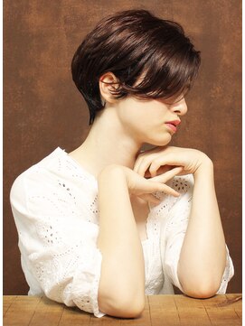 シアンデルカ(CYANDELUCCA) 綺麗シルエットショート