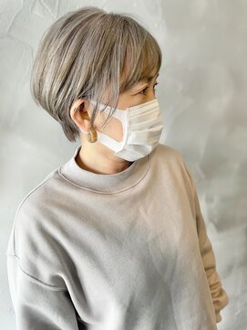 クラシカ(classika) グレーカラーショート♪