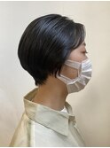 柔らか毛流れのまるみショート