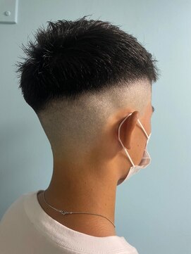 ネウィサリュー 立川(newi saLyu) 爽やかツーブロック刈り上げ束感アップバング