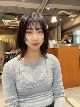 エッセ 大阪梅田茶屋町店(esse) フェイスレイヤーミディ