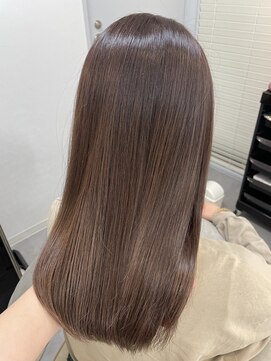 エクラートリアーラ 藤沢店(ECLART Reala) 柔らかさと透明感◎ピンクベージュ