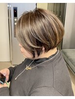 ハルキ ミナト ジャパン オオサカ(HARUKI MINATO japan OSAKA)&nbsp;40代50代60代白髪マッシュショートボブ大人美人くびれ髪質改善