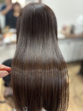 エストレヤ(ESTRELLA) さらさらストレート