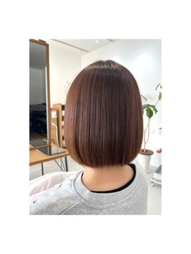 ヘアプラスニリンソウ(hair+) ◇３０代４０代５０代人気のボブスタイル
