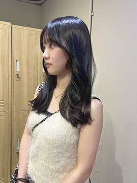 ローレンジウ(LOREN JU) ミディアムヘア/暗めカラー/グランマッシュ/名駅/レイヤーカット