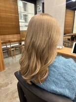 モノ(mono)&nbsp;ベージュカラー