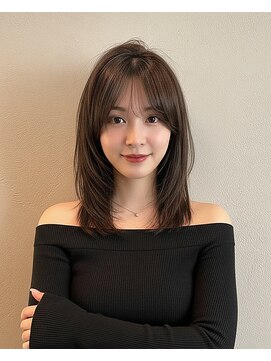 フィックス(FIX) 抜け感バング×まとまる艶髪レイヤー